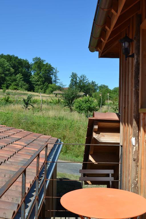 La Ferme De Cagnolle Saint-Amand-de-Belves Ngoại thất bức ảnh